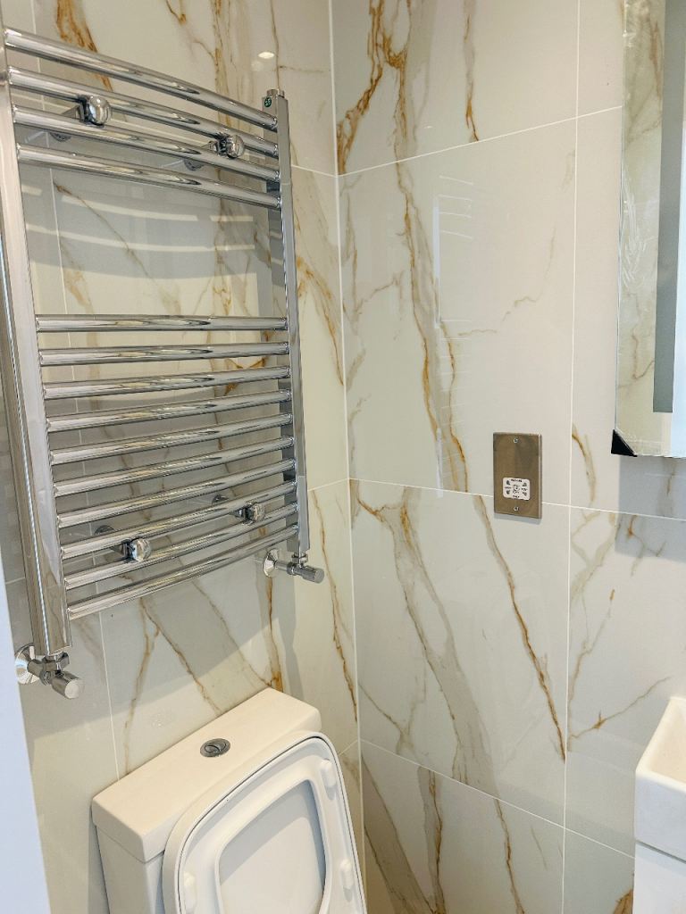 Brand New Two-Bedroom Flat with Two En-Suite Bedrooms – All Bills Included – £1,600 PCM