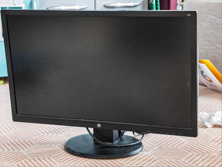 HP 240 24" Full HD Monitor
