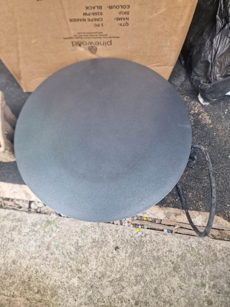 Pinewood Crepe & Pancake Maker – Black, As Good As New