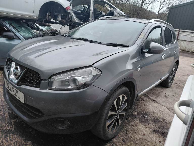 Nissan qashqai n tec +2 2012 DOOR , front , rear ... colour: KAD G