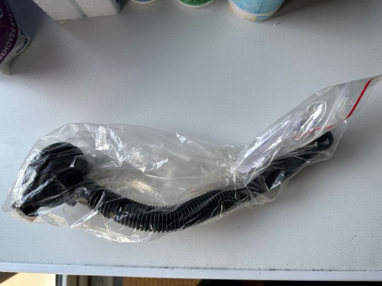 VW Skoda Seat 1.2 12v PCV Crankcase Breather Valve and Connecting Pipe