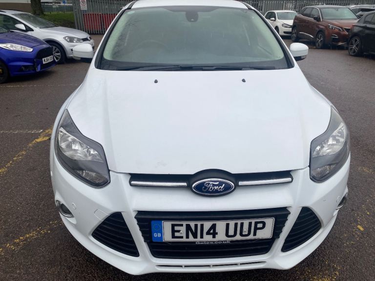Ford, FOCUS, Hatchback, 2014, Manual, 998 (cc), 5 doors