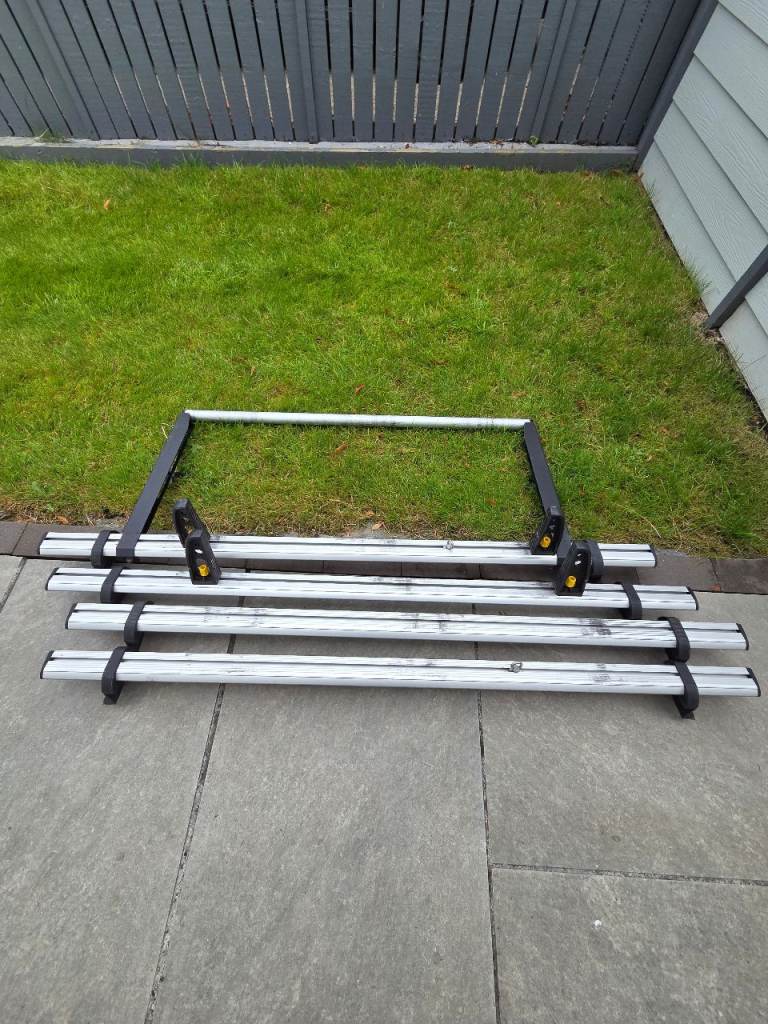 Vanguard roof rack