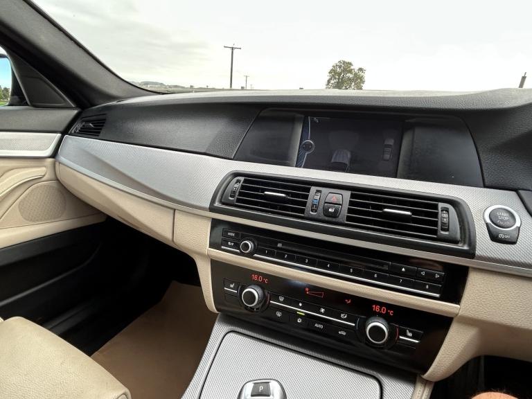 BMW 5 SERIES 2.0 520d M Sport Touring 2011