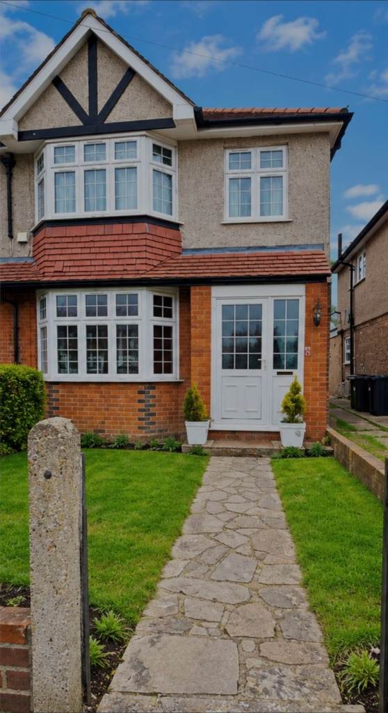 5 bedroom semi furnished  house to rent