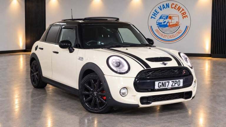 2017 MINI Hatch 2.0 Cooper S Hatchback 5dr Petrol Auto Euro 6 (s/s) (192 ps) Hatchback Petrol Aut...