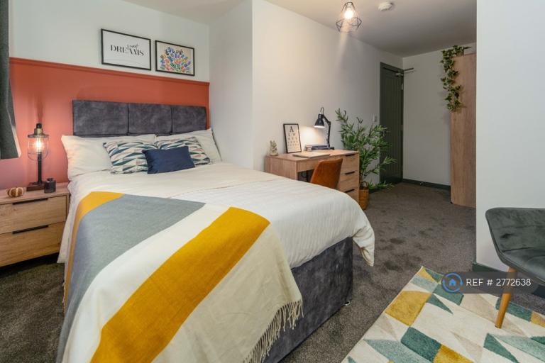 1 bedroom in Edward Street, Horwich, Bolton, BL6 (#2772638)