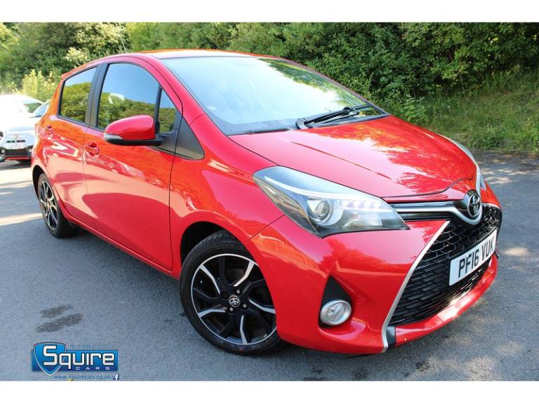 2016 Toyota Yaris 1.33 VVT-i Design 5dr HATCHBACK PETROL Manual