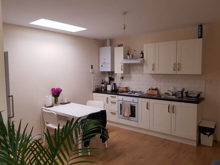 NICE ONE BEDROOM FLAT TO LET IN ARCHWAY