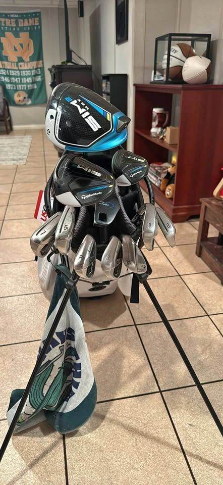 Taylormade sim 2 max set