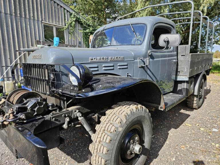 DODGE POWER WAGON 1964