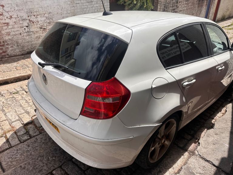 BMW, 1 SERIES, Hatchback, 2009, Manual, 1995 (cc), 5 doors