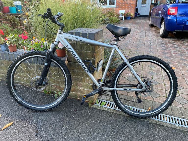 Claud Butler MT 2000 Mountain Bike – Silver, Good Condition