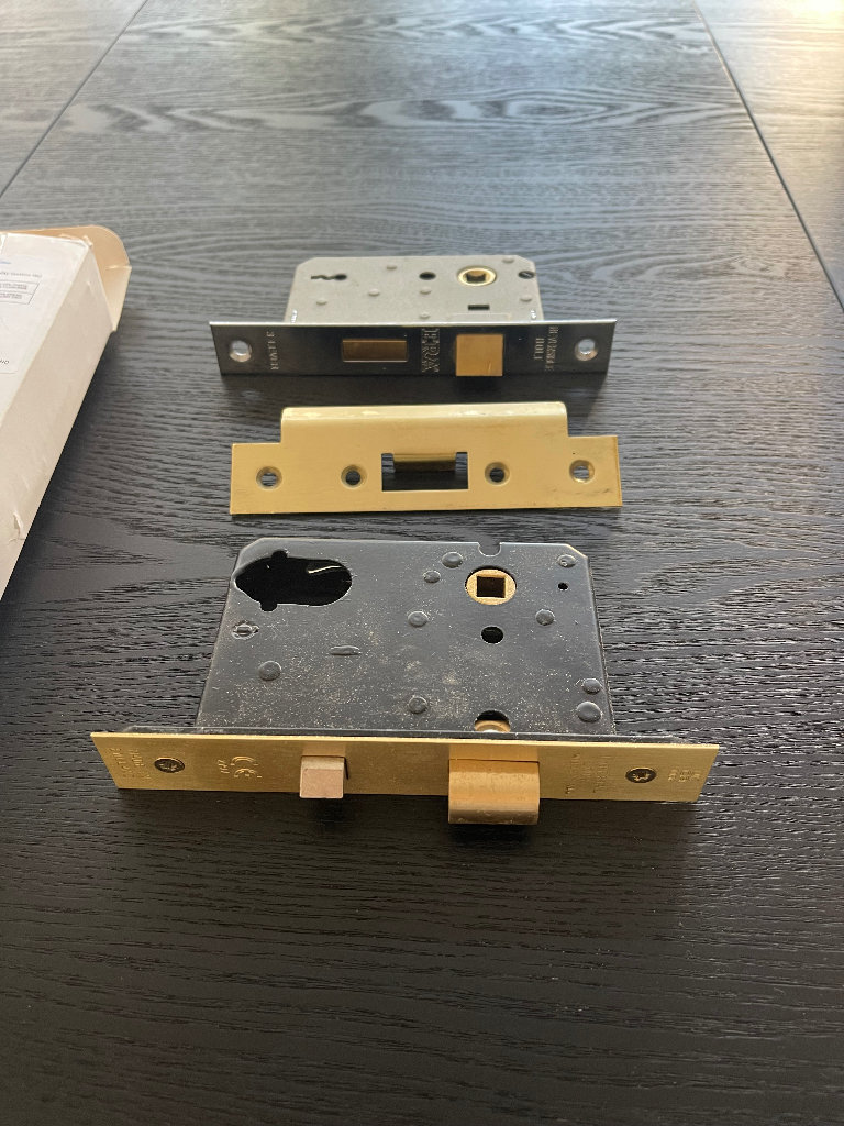 Dual-Profile gold Cylinder Mortice Night Latch lock with Anti-thrust Bolt 76 mm