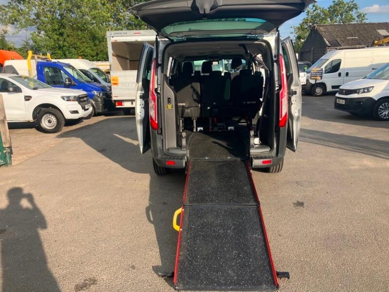 FORD TOURNEO CUSTOM 6 SEATER WITH AIRCON. 9,950 NO VAT