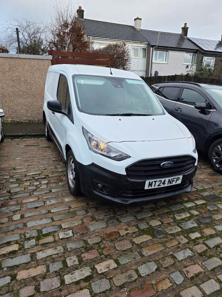 2024 (24) FORD TRANSIT CONNECT 10k MILES 