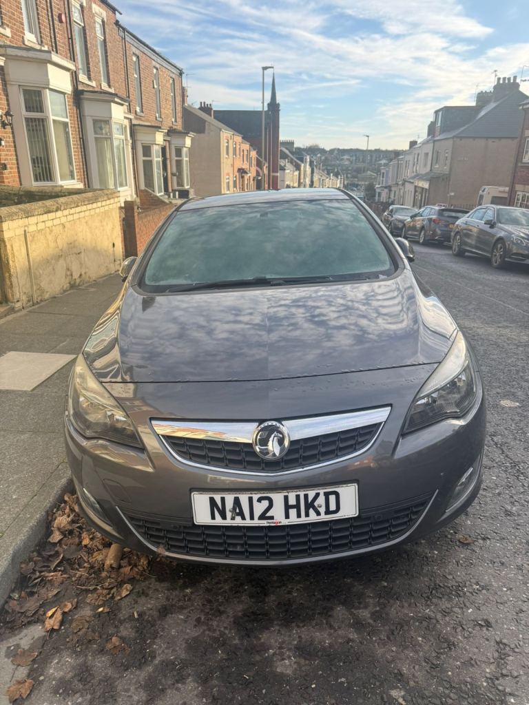 Vauxhall, ASTRA, Hatchback, 2012, Manual, 1398 (cc), 5 doors