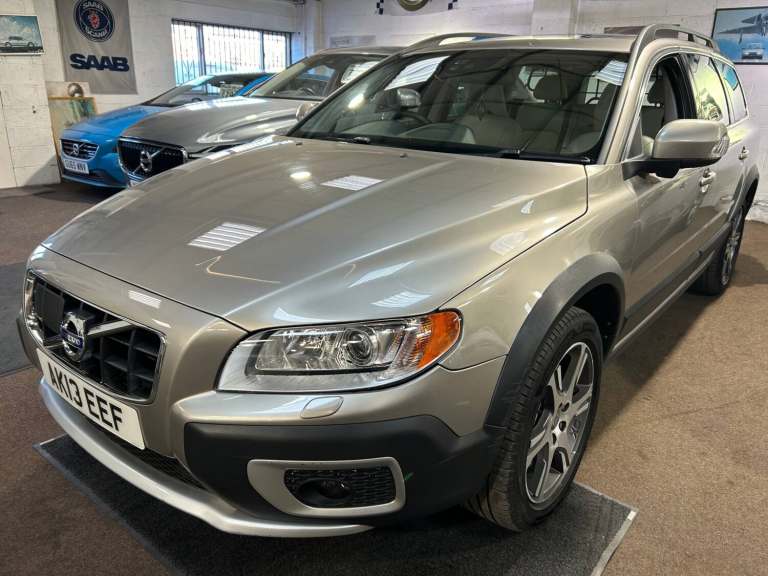 2013 Volvo XC70 D5 [215] SE Lux 5dr Geartronic [Sat Nav] ESTATE Diesel Automatic