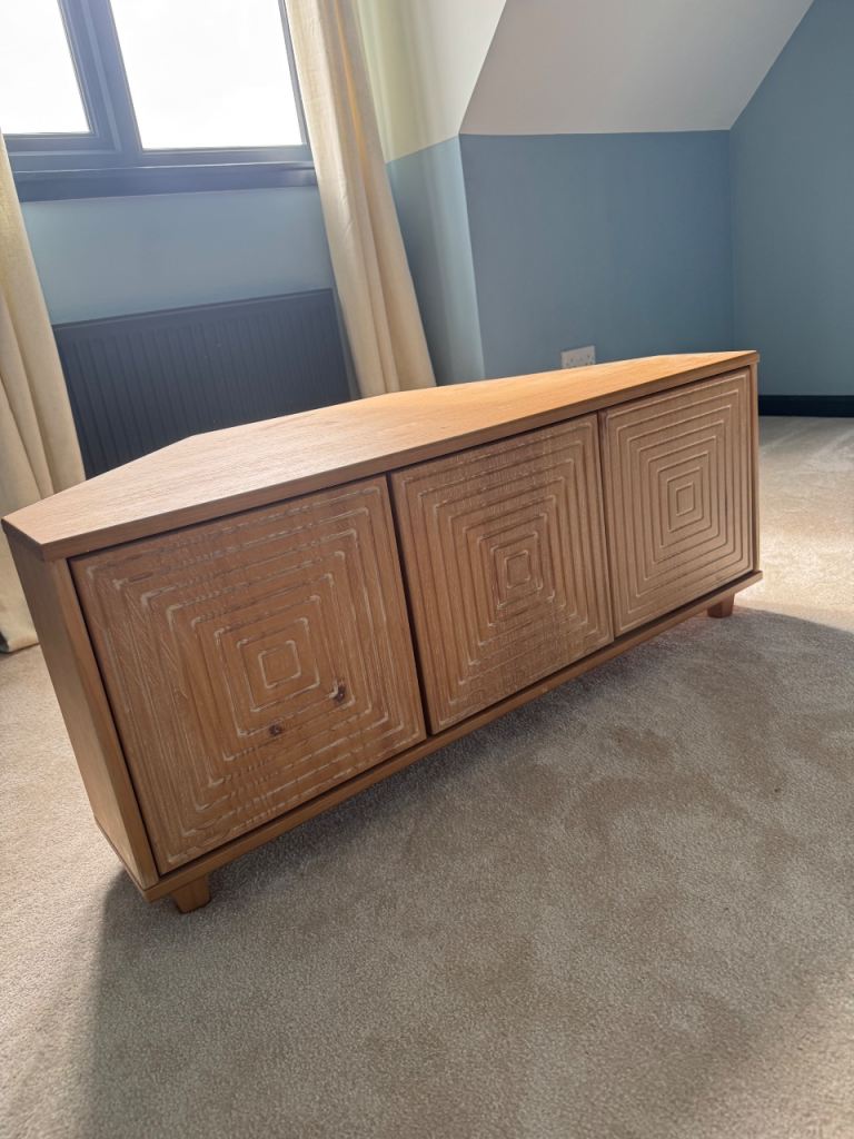 Habitat Grooved Storage 3 Door Corner TV Unit - Light Wood