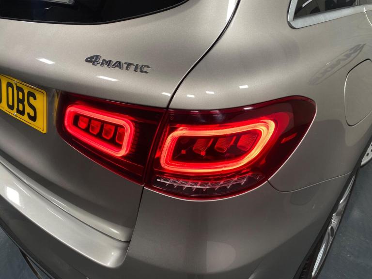 2020 Mercedes-Benz GLC 2.0 GLC300d AMG Line (Premium) G-Tronic+ 4MATIC Euro 6 (s/s) 5dr ESTATE Di...