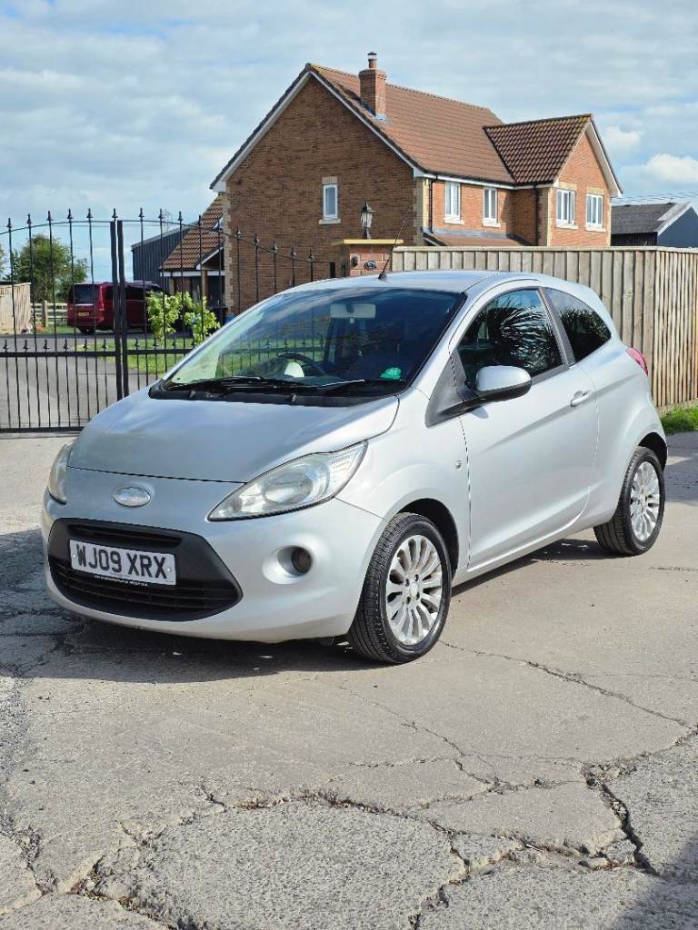 Ford, KA, Hatchback, 2009, Manual, 1242 (cc), 3 doors