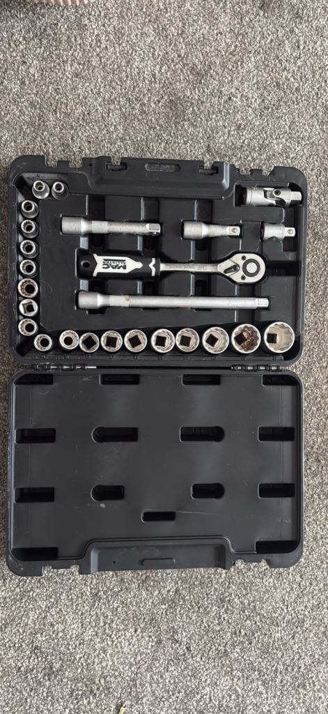 Socket & Ratchet Spanner Tool Set with Case