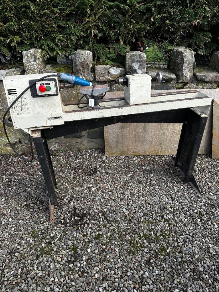 Lunar Woodmen SP800 wood turning lathe