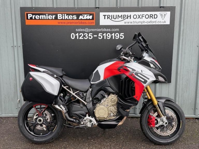 STUNNING ONE OWNER 2024/73 DUCATI MULTISTRADA V4 RS MOTORCYCLE