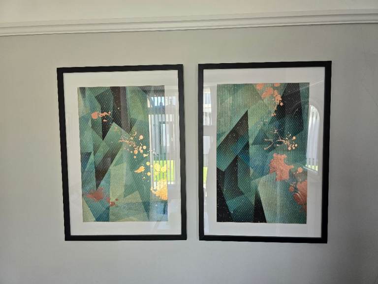 Set of 2 Framed Prints