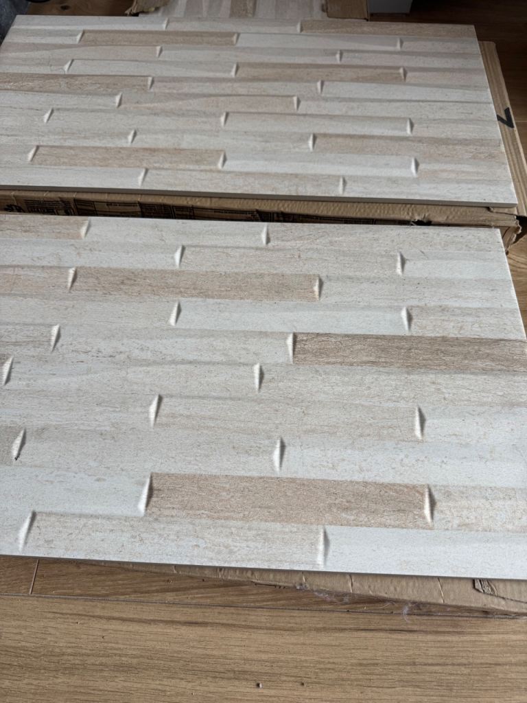 PORCELAIN TILES 