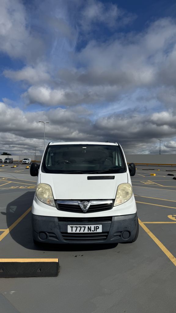 Vauxhall VIVARO - 2.0L - 2012 
