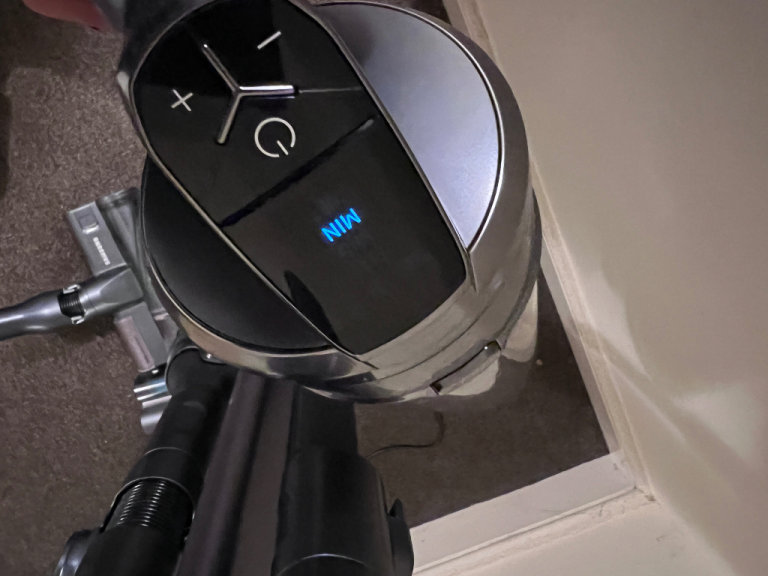 Samsung Jet™ 90 Pro Cordless Stick Vacuum Cleaner Max 200W Suction Power
