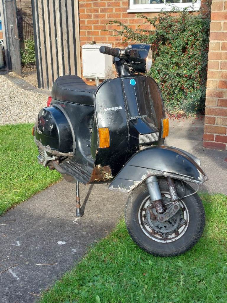 Vespa px200e