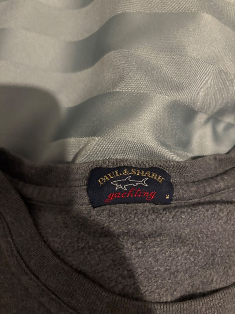 Men’s medium Paul and shark grey jumper 