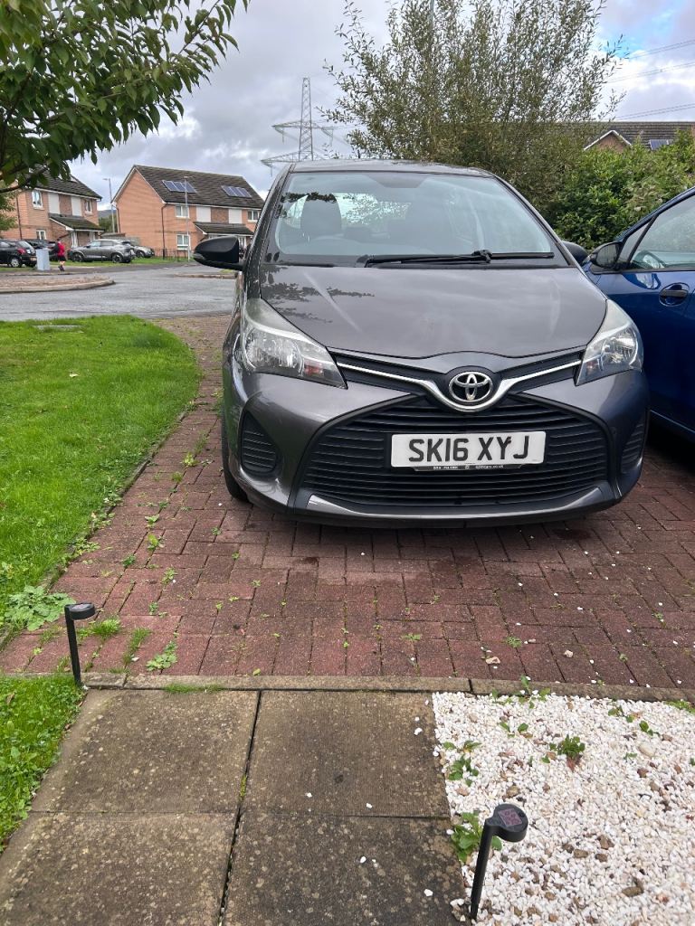 Toyota, YARIS, Hatchback, 2016, Manual, 998 (cc), 5 doors