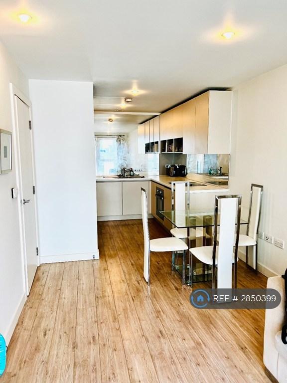 1 bedroom flat in Brooklyn Building, London, SE10 (1 bed) (#2850399)