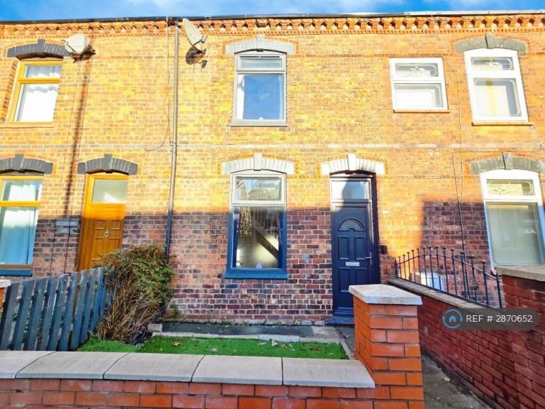 2 bedroom house in Warrington Road, Wigan, WN3 (2 bed) (#2870652)