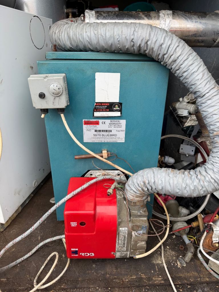 2005 Warmflow 50/70 Oil Boiler