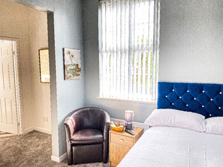 Furnished Studio Flat for Rent in West Bromwich! Bills included 