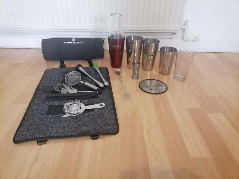 Rare Vintage Official RUSSIAN STANDARD VODKA COCKTAIL SHAKER KIT & Bartender St Steel Tool Kit Bag. 