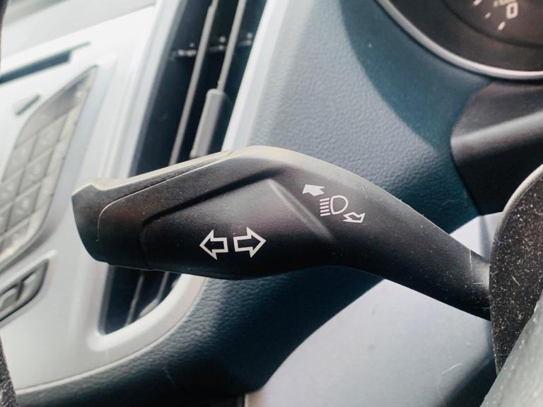 2013 Ford Grand C-Max 1.6 TDCi Zetec Euro 5 5dr MPV Diesel Manual