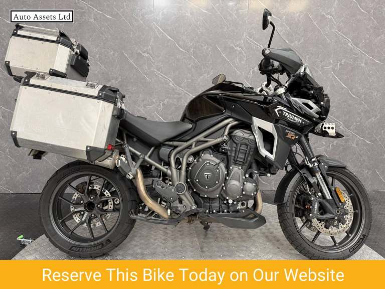 2017 Triumph Explorer 1215 XRX Adventure Petrol Manual Euro 4 (139 ps) Adventure Petrol Manual