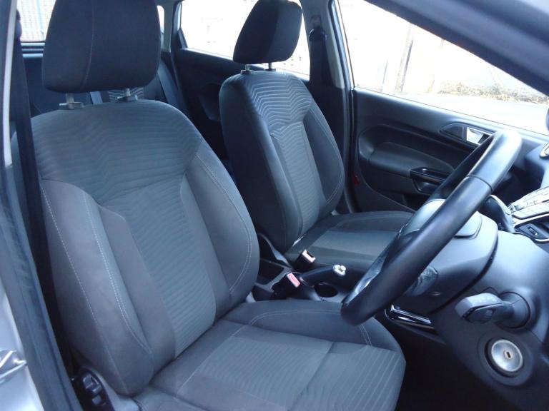 FORD FIESTA 1.5 TDCi Zetec 2015