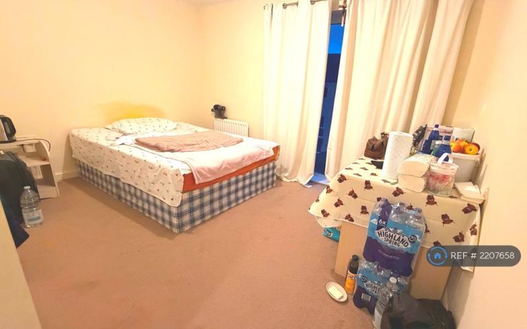 1 bedroom in Hammond Road, Bristol, BS34 (#2207658)