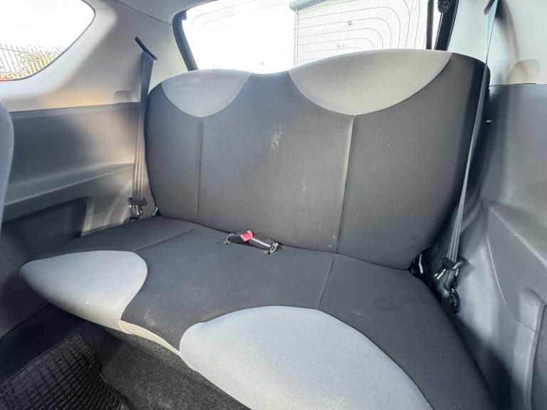 2010 Citroen C1 1.0i VT 3dr HATCHBACK Petrol Manual