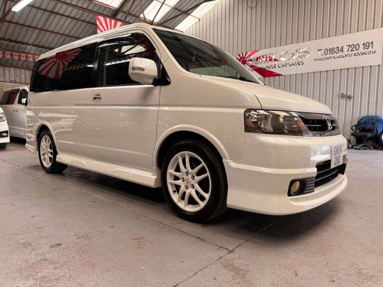 Honda Stepwagon 2.4 IVTEC Spada Mugen Edition, 8 Seater, Electric Door, CarPlay,