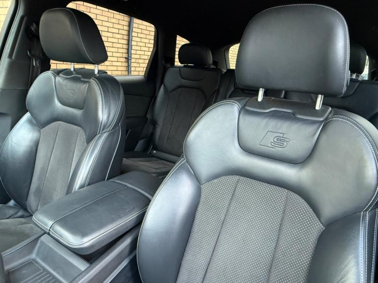 ** MUST SEE ** 2016 (65) Audi Q7 3.0 TDI V6 272 Quattro S line Auto 7 seater 4X4