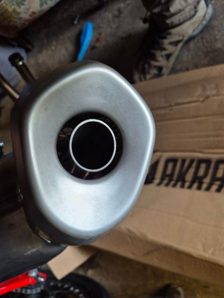 MT07 Tracer Akrapovic exhaust