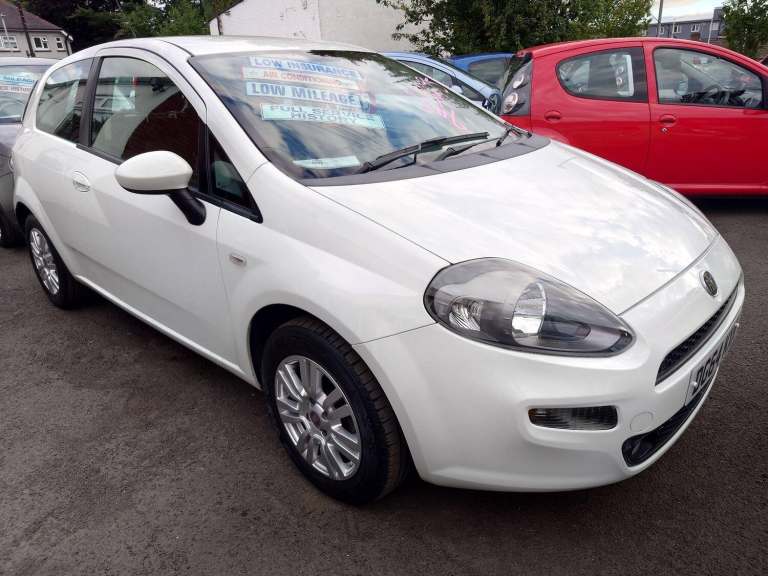 2014 Fiat Punto 1.2 Easy Euro 6 3dr HATCHBACK Petrol Manual