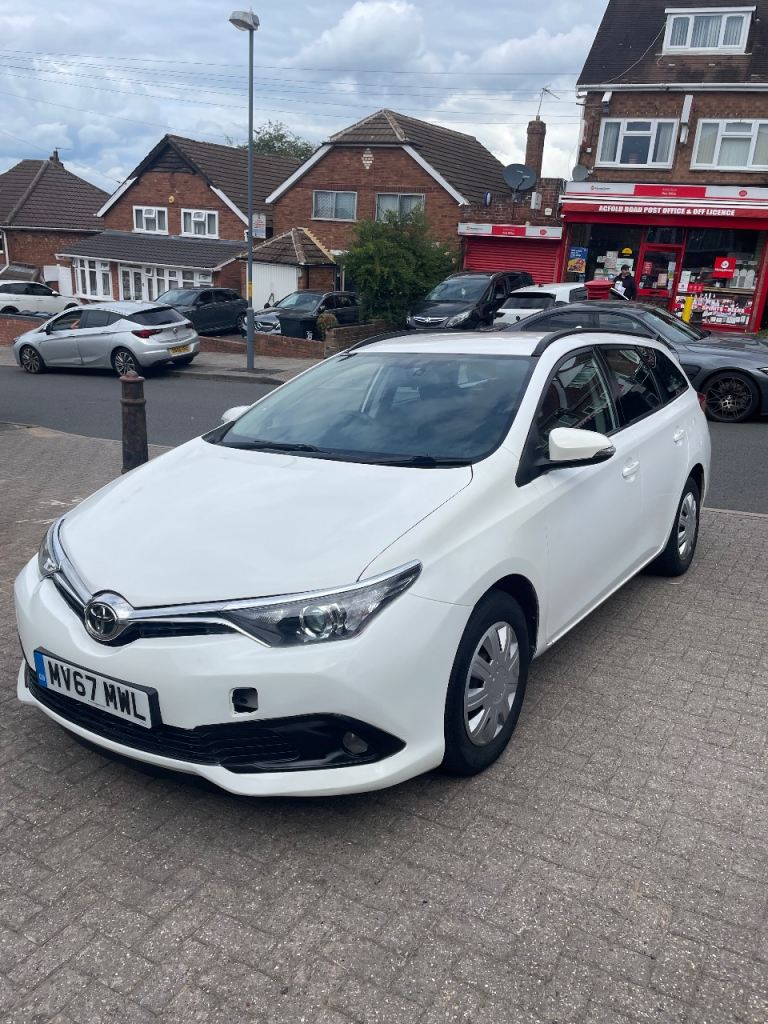 Toyota, AURIS, Estate, 2017, Manual, 1364 (cc), 5 doors